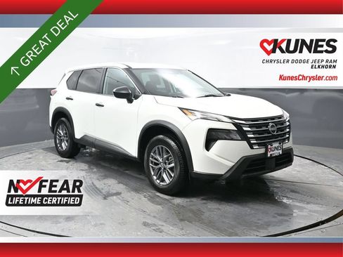 Used 2024 Nissan Rogue S AWD/4WD image 1
