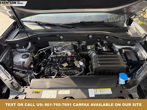Used 2025 Volkswagen Atlas SE image 38