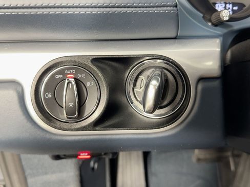 Certified 2025 Porsche 718 Cayman image 23