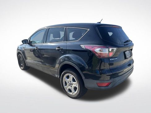 Used 2017 Ford Escape S FWD image 5