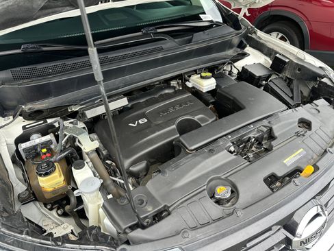 Used 2020 Nissan Pathfinder S image 27