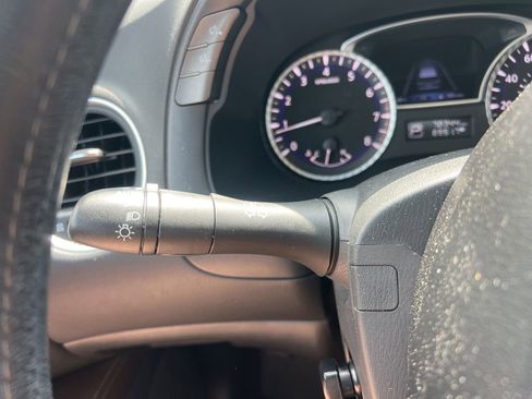 Used 2019 INFINITI QX60 Luxe w/ Sensory Package FWD image 27