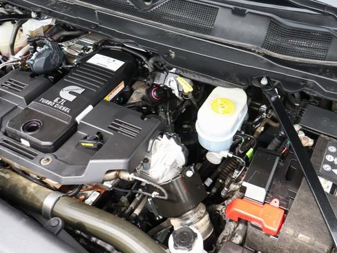 Used 2024 RAM 3500 Laramie w/ Night Edition image 15