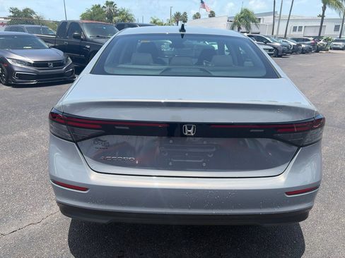 Certified 2025 Honda Accord SE image 35