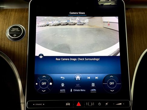 Used 2023 Mercedes-Benz C 300 Sedan image 34