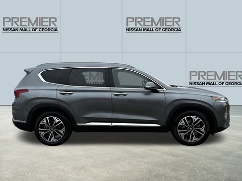 Used 2019 Hyundai Santa Fe FWD image 4