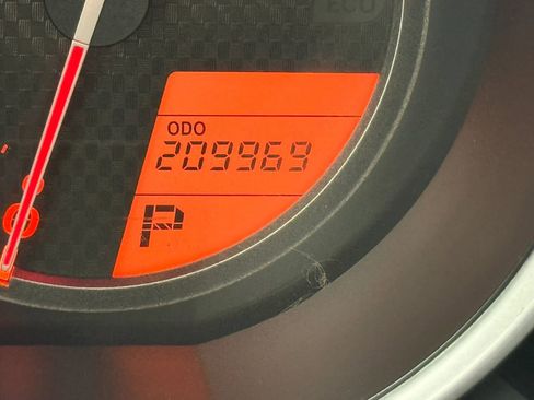 Used 2013 Toyota 4Runner SR5 w/ Convenience Pkg AWD/4WD image 10