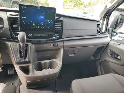 Used 2023 Ford Transit 350 XLT image 22