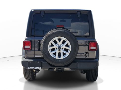 Used 2023 Jeep Wrangler Unlimited Sport AWD/4WD image 6