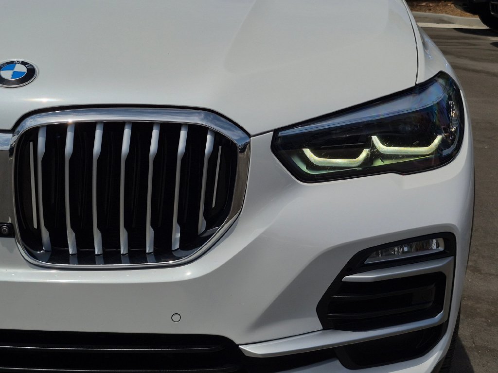 Used 2021 BMW X5 sDrive40i w/ Luxury Seating Package 2 RWD image 21