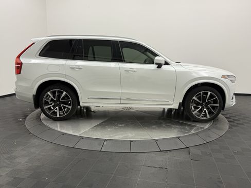 Certified 2023 Volvo XC90 B5 Plus w/ Protection Package Premier AWD/4WD image 8