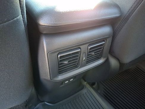 Certified 2022 Toyota RAV4 XLE w/ Convenience Package image 11