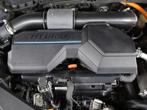 Certified 2025 Hyundai Tucson SEL AWD/4WD image 19
