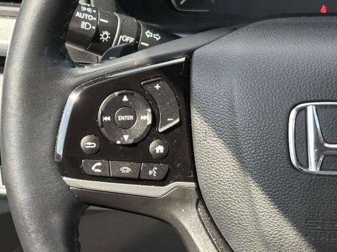 Used 2024 Honda Odyssey Touring image 11