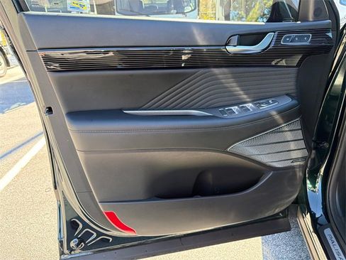 Used 2024 Hyundai Palisade Calligraphy image 10