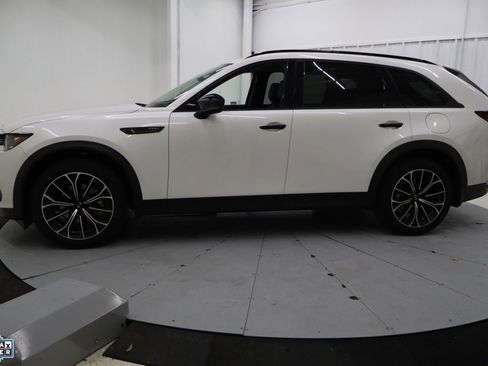 Used 2025 MAZDA CX-70 Plug-In Hybrid w/ Premium Pkg image 9