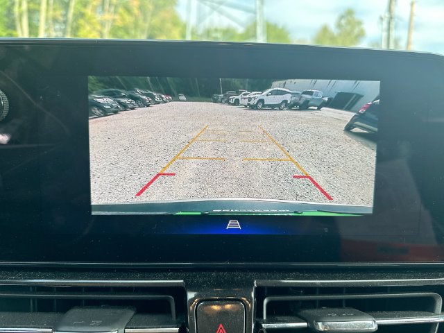 Used 2024 Chevrolet TrailBlazer LT w/ Convenience Package AWD/4WD image 25