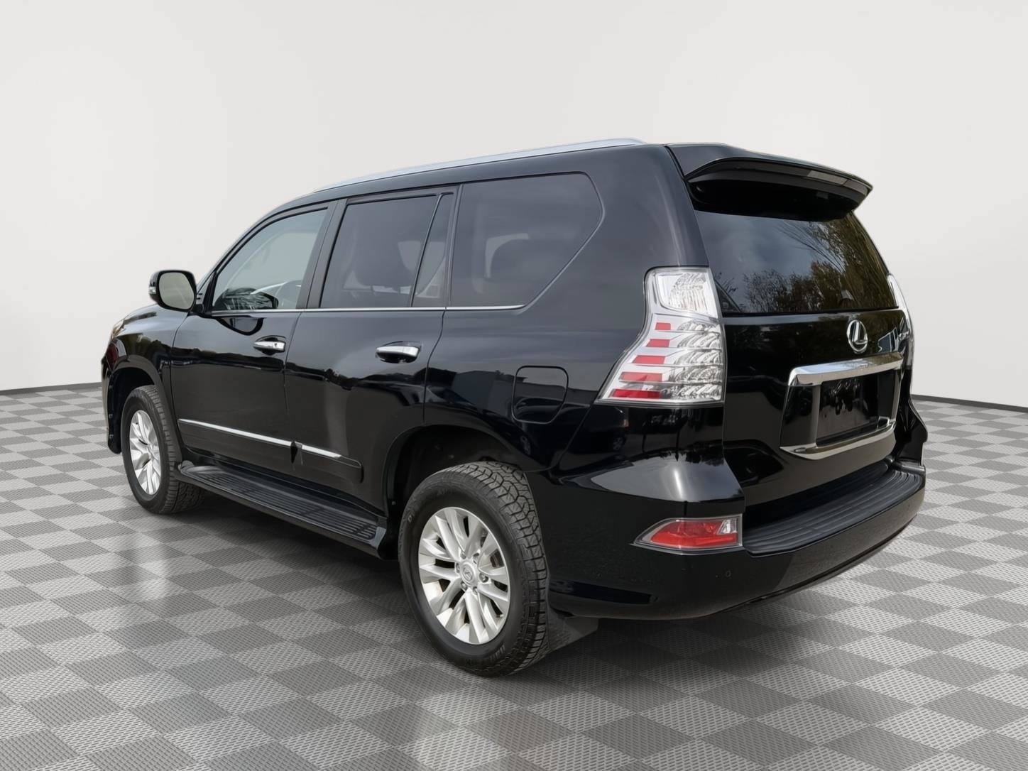 Used 2019 Lexus GX 460 Premium AWD/4WD image 5