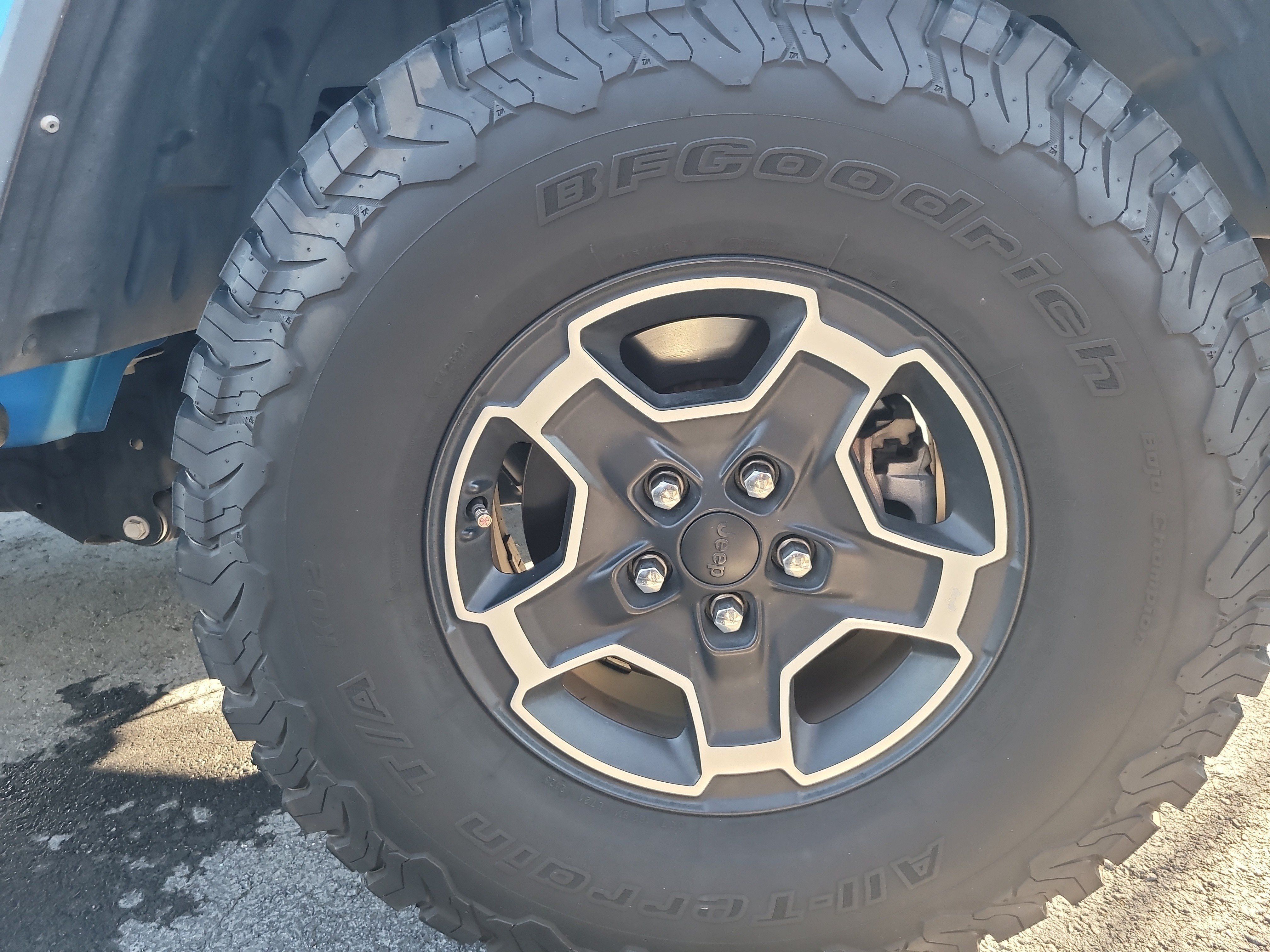 Used 2021 Jeep Gladiator Mojave AWD/4WD image 7