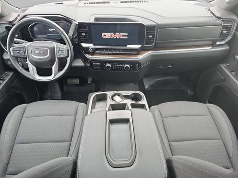 Used 2024 GMC Sierra 2500 SLE w/ SLE Value Package; image 11