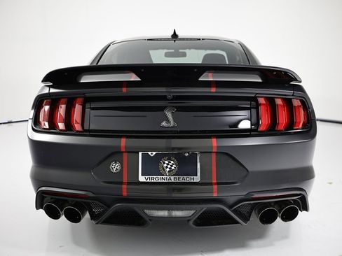 Used 2021 Ford Mustang Shelby GT500 w/ Technology Package image 4