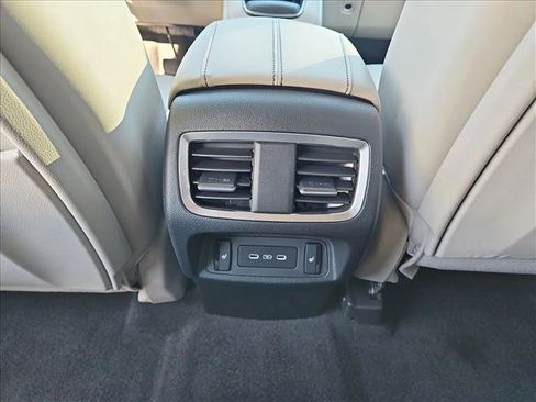 Used 2025 Acura RDX SH-AWD w/ Advance Package image 26