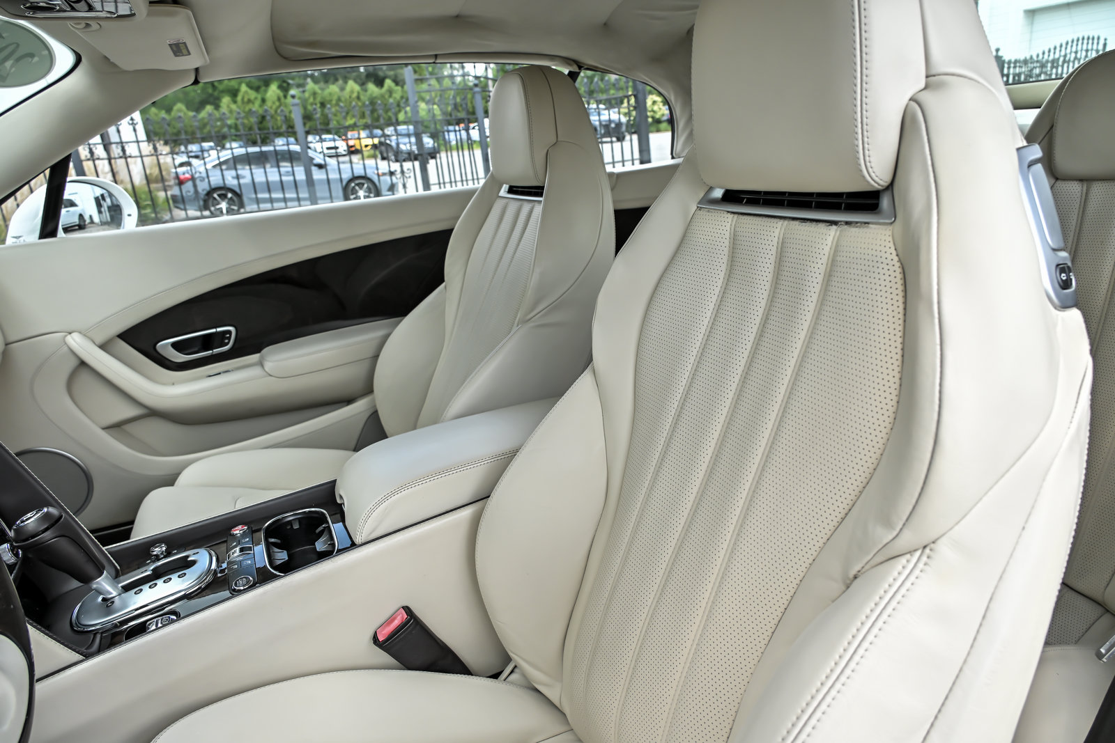 Used 2014 Bentley Continental GT AWD/4WD image 26