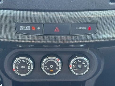 Used 2011 Mitsubishi Lancer Evolution GSR image 30