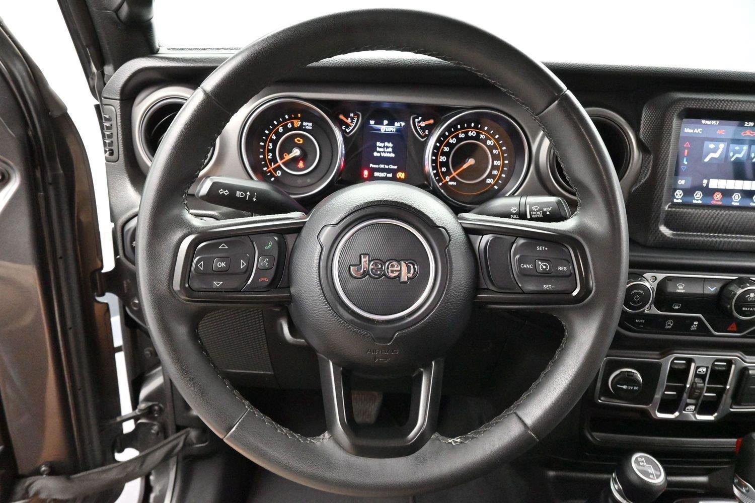 Used 2023 Jeep Gladiator Sport AWD/4WD image 15