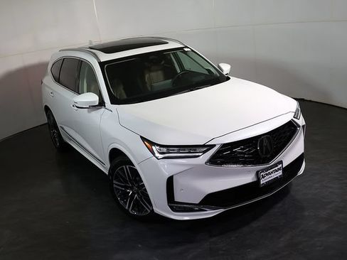 Used 2026 Acura MDX SH-AWD w/ Advance Package image 7