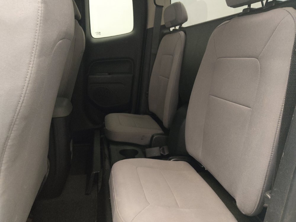 Used 2016 GMC Canyon W/T RWD image 18
