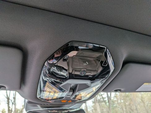 New 2026 BMW 530i xDrive w/ Premium Package image 15