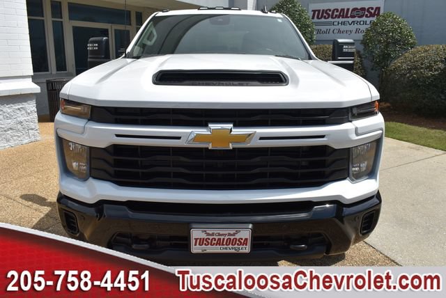 New 2026 Chevrolet Silverado 2500 Custom w/ Custom Value Package AWD/4WD image 4
