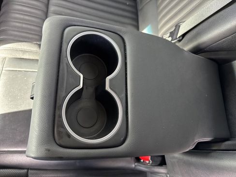 Used 2019 Genesis G70 2.0T Advanced w/ Elite Package image 40