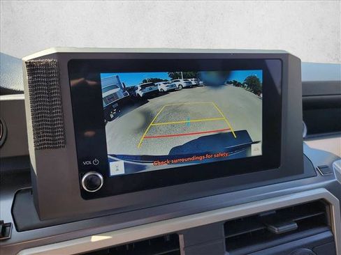 Used 2025 Toyota Tacoma TRD Sport AWD/4WD image 22
