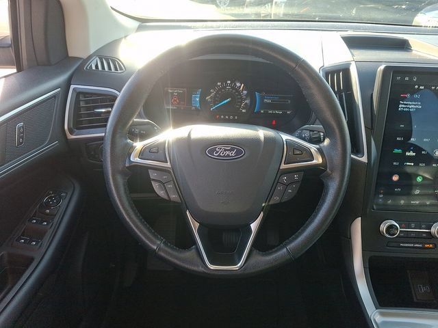 Used 2024 Ford Edge SEL AWD/4WD image 19