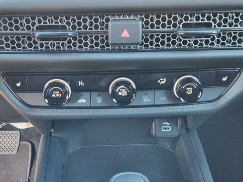 Used 2025 Honda HR-V Sport image 20