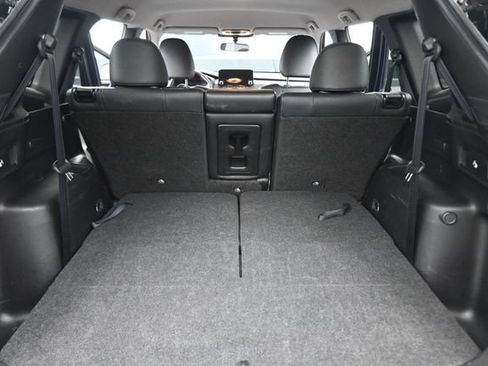 Used 2024 Mitsubishi Outlander FWD image 25