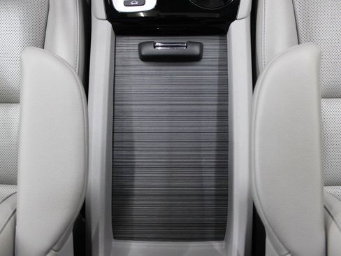 Used 2017 Honda Ridgeline RTL-E image 34