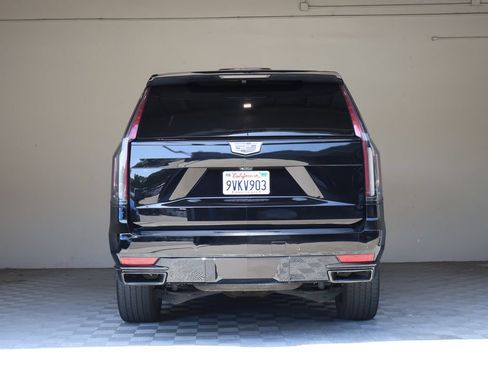 Used 2022 Cadillac Escalade ESV Sport Platinum AWD/4WD image 12