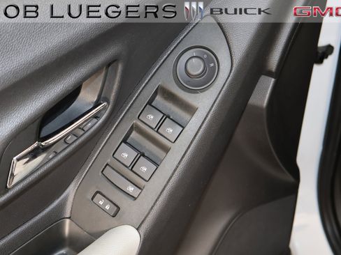 Used 2020 Chevrolet Trax LT image 7