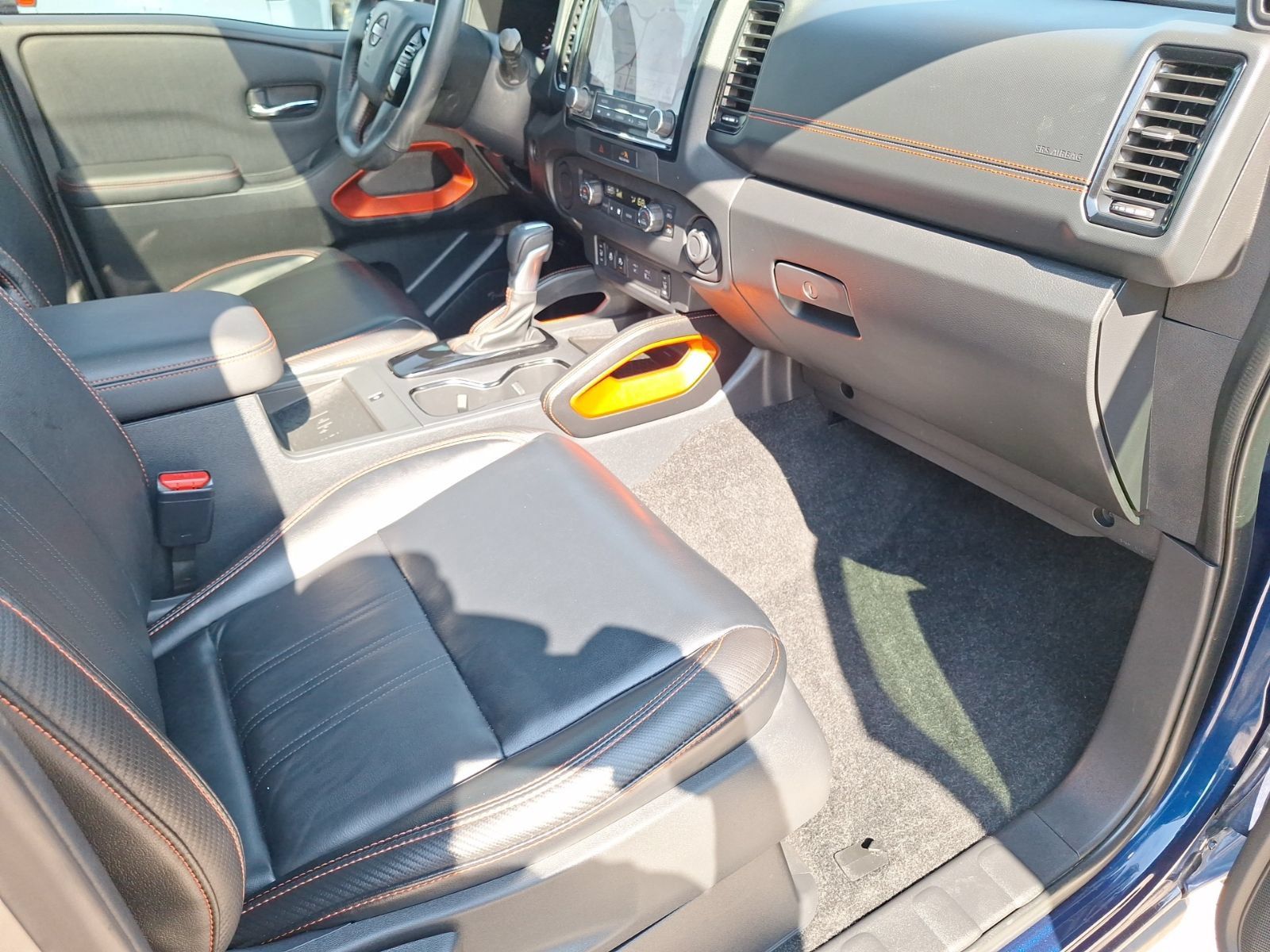 Used 2023 Nissan Frontier Pro-X w/ Pro-X Premium Package RWD image 34