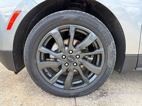 Certified 2023 Chevrolet Equinox RS w/ RS Leather Package FWD image 29