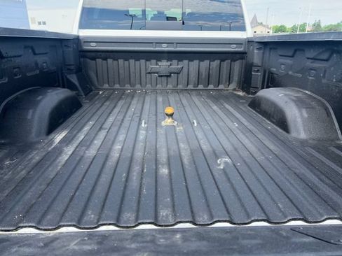 Certified 2022 Chevrolet Silverado 2500 LTZ w/ LTZ Plus Package AWD/4WD image 12
