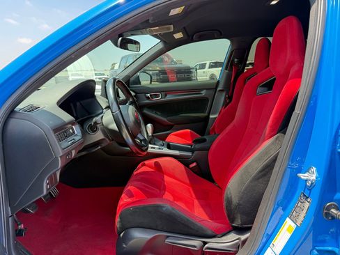 Used 2023 Honda Civic Type R image 4