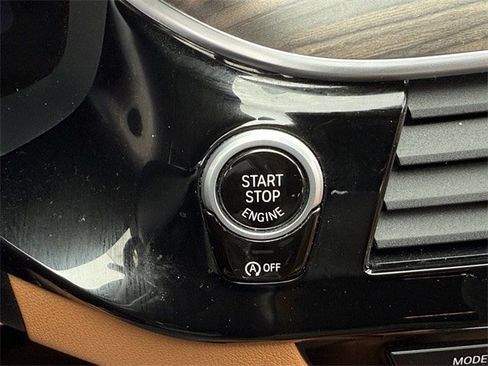 Used 2021 BMW 530i 530i w/ M Sport Package image 22