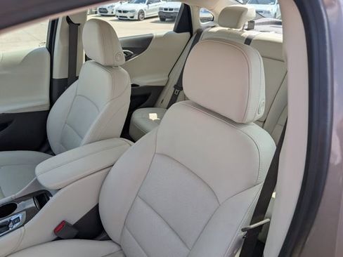 Used 2024 Chevrolet Malibu LT image 10