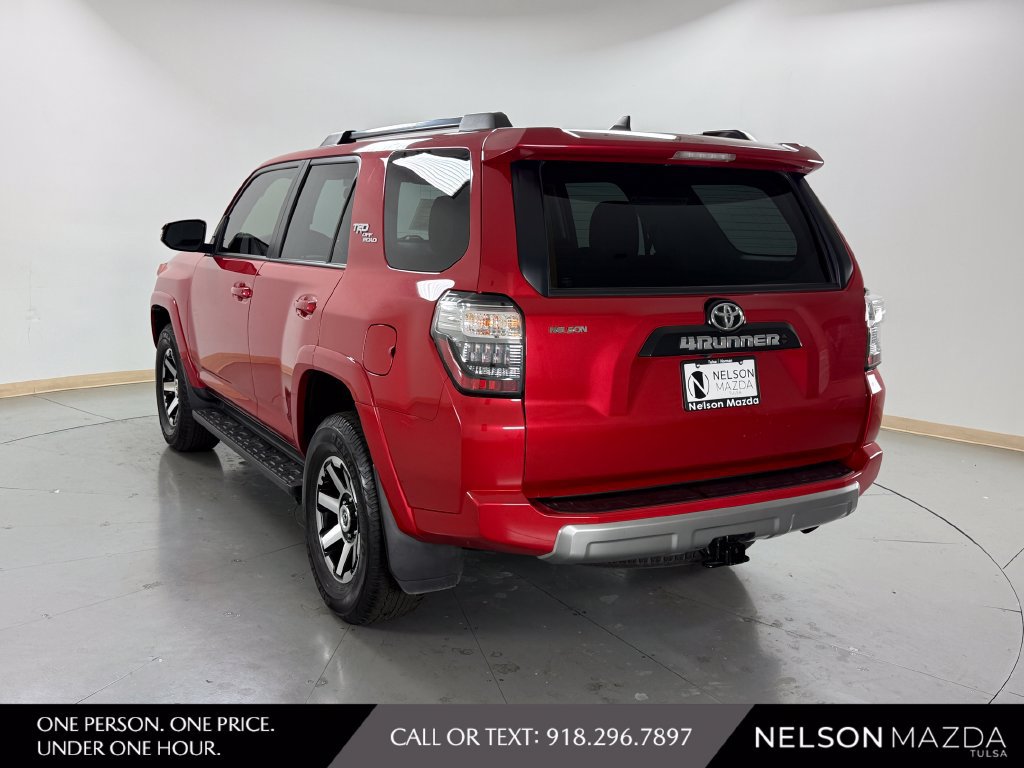 Used 2024 Toyota 4Runner TRD Off-Road Premium AWD/4WD image 8