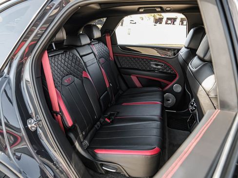 Used 2021 Bentley Bentayga Speed image 50