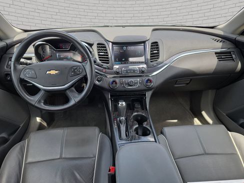 Used 2014 Chevrolet Impala LTZ FWD image 10